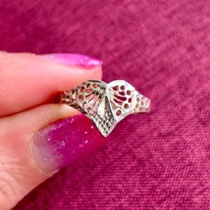 Vintage sterling faceted heart ring